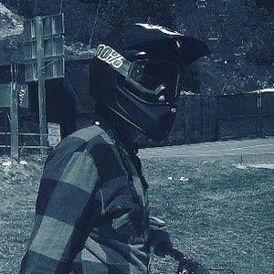 Meet your Posher, Devin